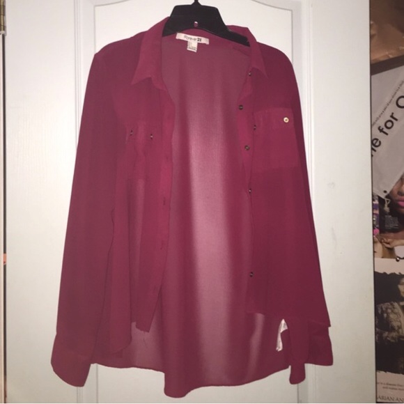 Burgundy chiffon top - Picture 2 of 3